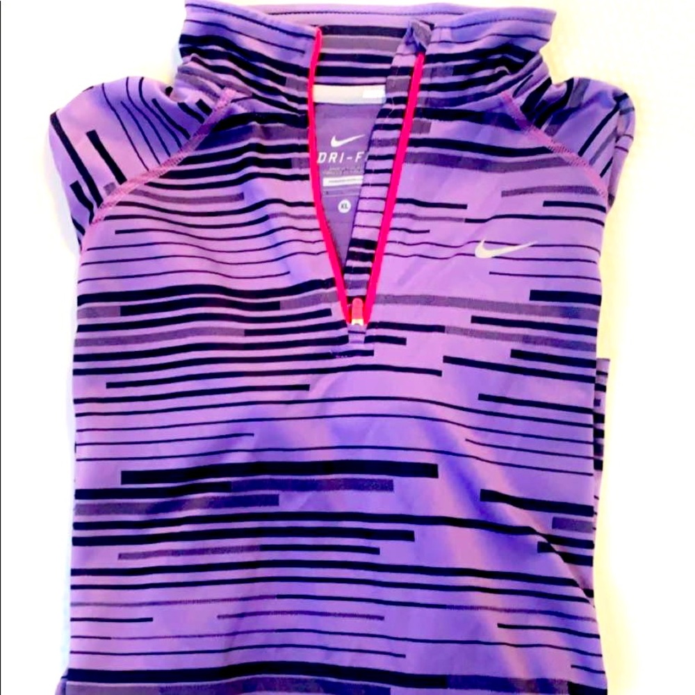 Nike dry fit long sleeve shirt